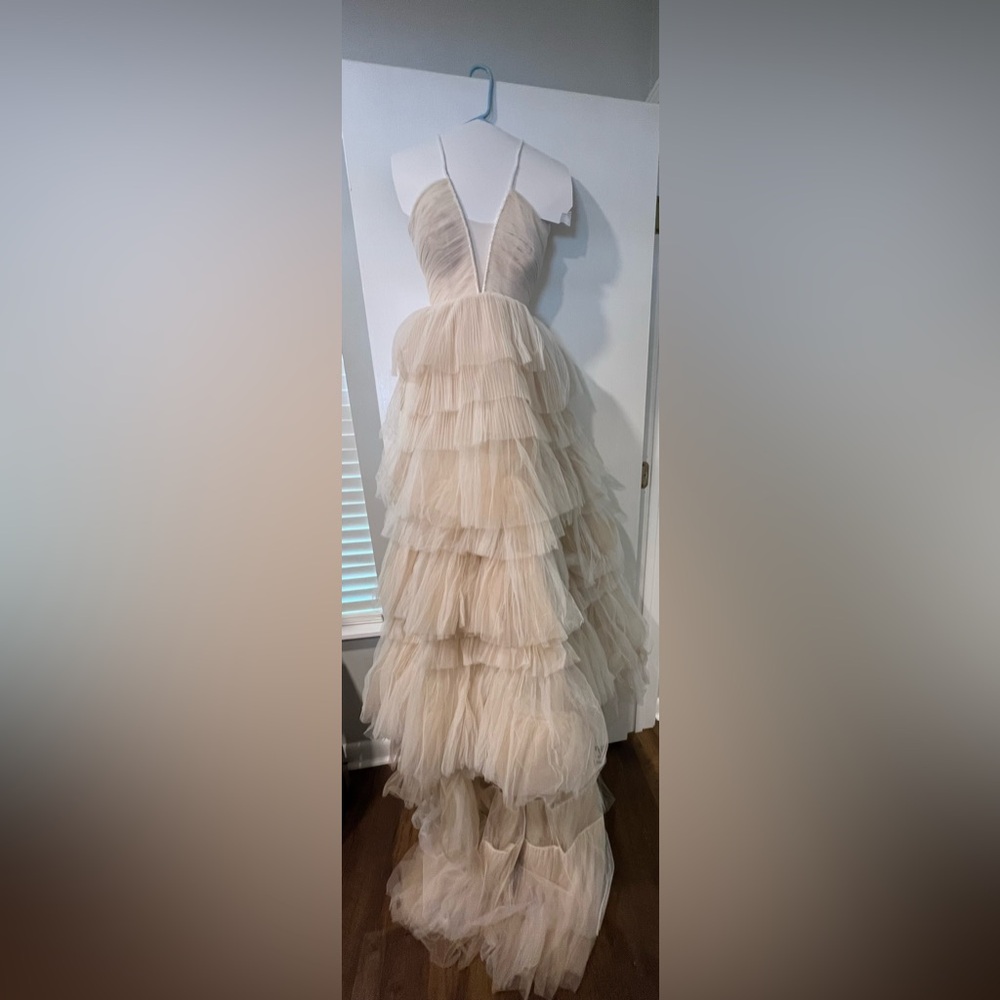 Alena Leena Wedding Dress
